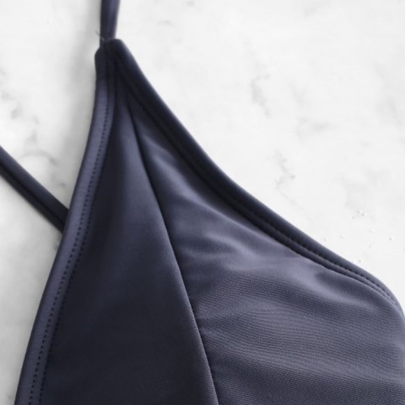 Lace up criss cross swimsuit - Picture 4 of 5